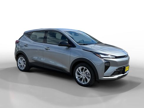 New 2027 Chevrolet Bolt LT w/ Comfort Package image 7