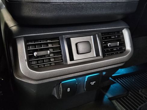 Used 2023 Ford F150 Lightning Lariat AWD/4WD image 17