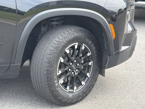 Used 2024 Chevrolet Traverse Z71 w/ LPO, Floor Liner Package AWD/4WD image 5