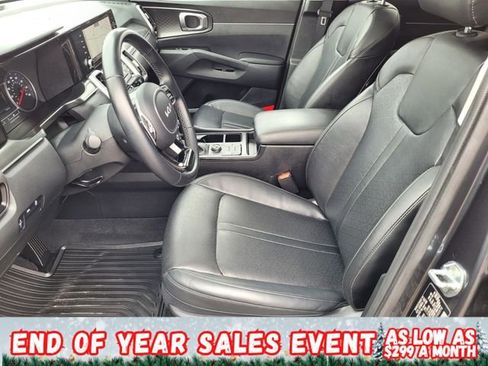 Used 2022 Kia Sorento S w/ Panoramic Sunroof Package image 14