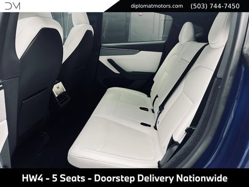 Used 2026 Tesla Model Y Long Range AWD/4WD image 22