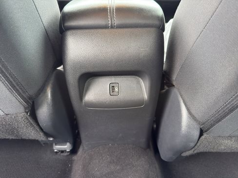 Certified 2024 Nissan Sentra SV image 31