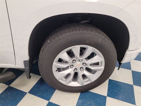 New 2026 Chevrolet Silverado 1500 Custom image 25