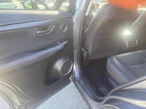 Used 2018 Lexus NX 300 image 25