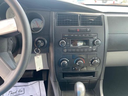 Used 2007 Dodge Charger w/ Convenience Group I RWD image 28