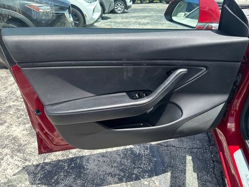 Used 2019 Tesla Model 3 Long Range RWD image 14