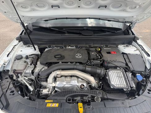 Certified 2025 Mercedes-Benz GLB 250 image 23