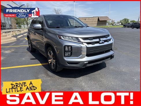 Used 2024 Mitsubishi Outlander Sport SE AWD/4WD image 3