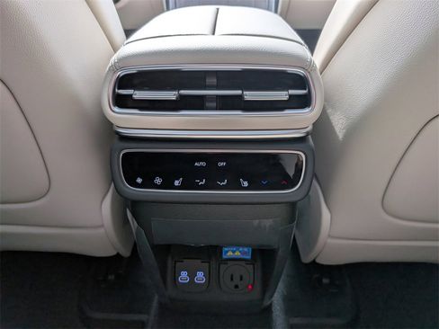 New 2026 Genesis GV80 2.5T Prestige image 27