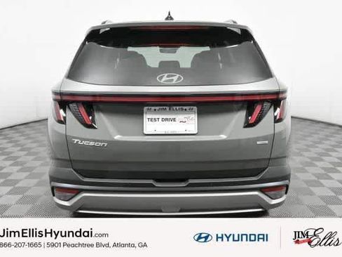 New 2025 Hyundai Tucson Limited AWD/4WD image 8