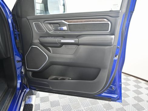 Used 2019 RAM 1500 Laramie image 13