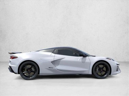 New 2025 Chevrolet Corvette E-Ray w/ Battery Protection Package AWD/4WD image 5
