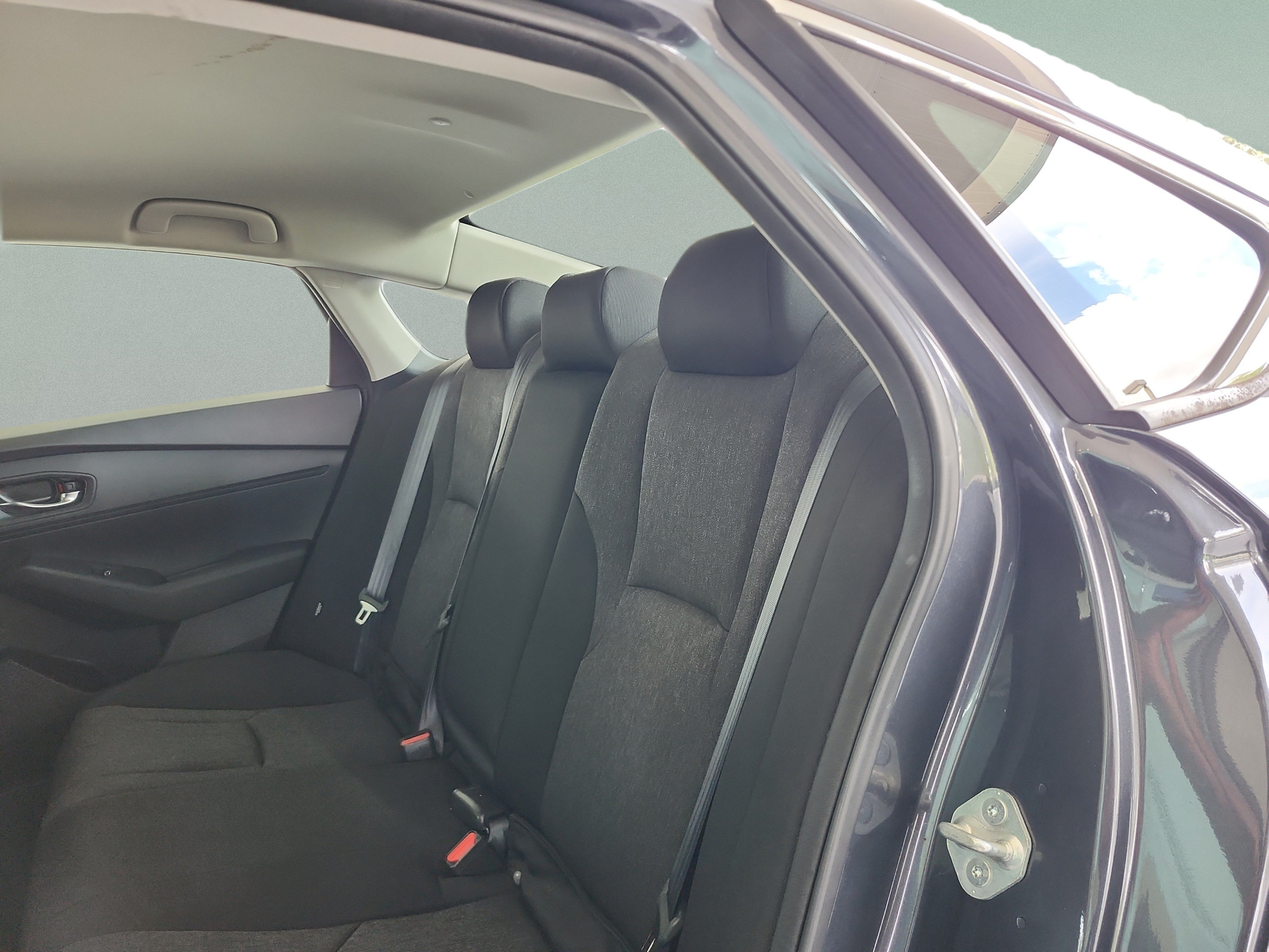 Used 2023 Honda Accord LX image 17