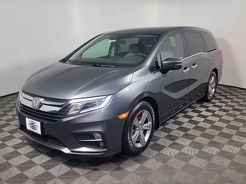 Used 2018 Honda Odyssey EX image 12