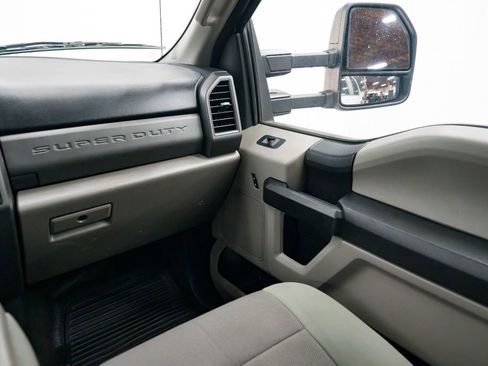 Used 2019 Ford F550 4x4 Crew Cab Super Duty image 10