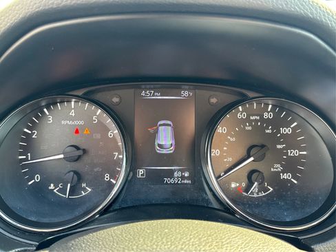 Used 2017 Nissan Rogue Sport SL image 19