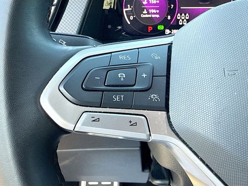 Used 2024 Volkswagen Atlas Peak Edition SEL image 37