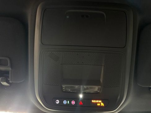 New 2026 Chevrolet Equinox LT w/ Convenience Package II FWD image 27