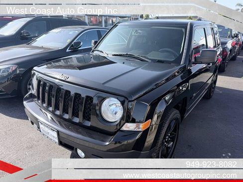 Used 2015 Jeep Patriot Sport w/ Power Value Group FWD image 2