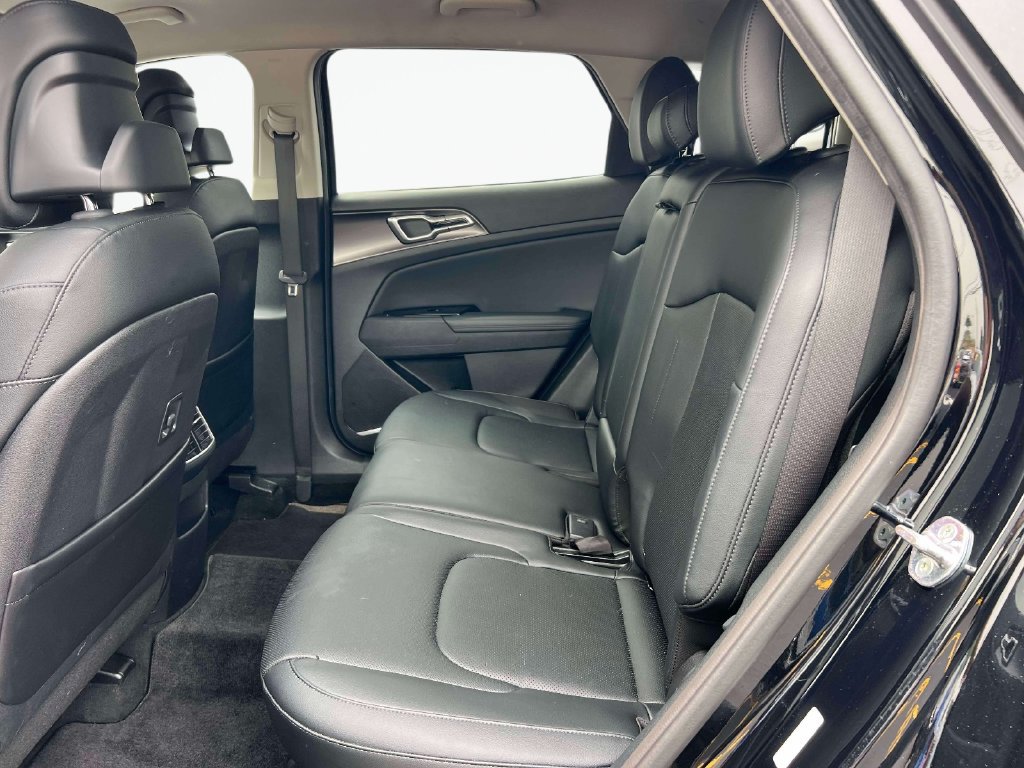Certified 2023 Kia Sportage EX AWD/4WD image 10