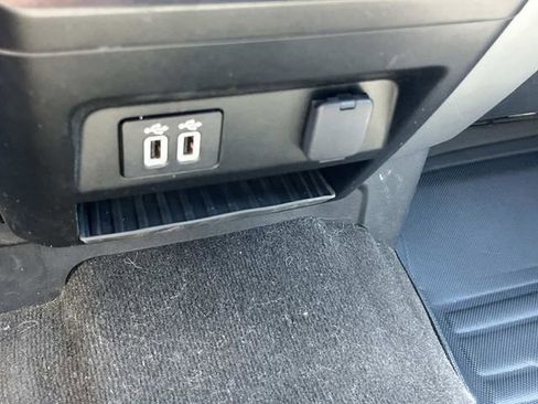 Used 2019 Ford F150 Lariat AWD/4WD image 36