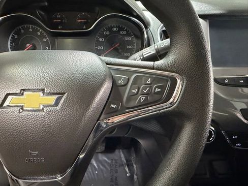 Used 2016 Chevrolet Cruze LT FWD image 14