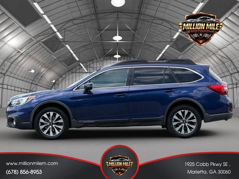 Used 2015 Subaru Outback 3.6R Limited AWD/4WD image 8