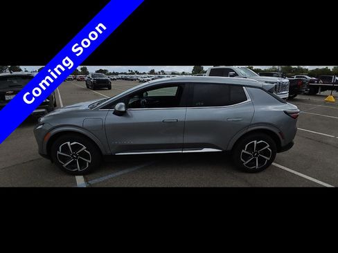 Used 2025 Chevrolet Equinox EV LT w/ Convenience Package FWD image 7