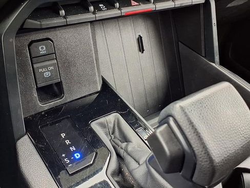 Used 2025 Toyota Tundra SR image 11