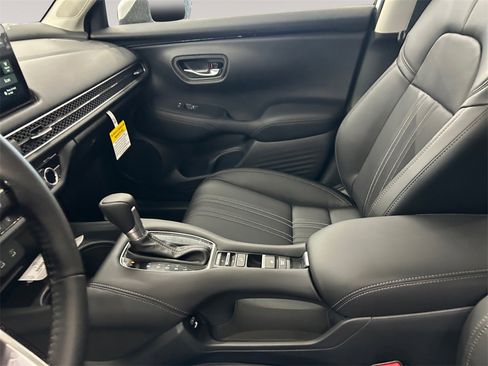 New 2026 Honda HR-V EX-L image 10