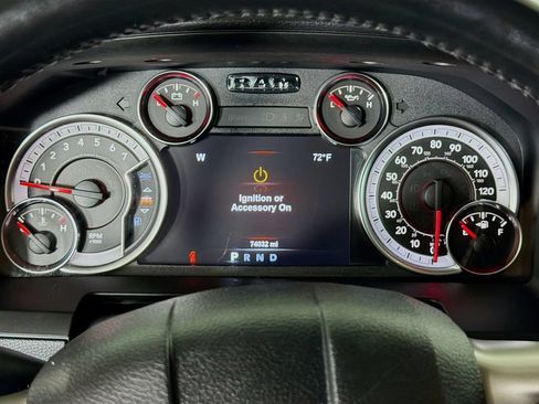 Used 2018 RAM 2500 Laramie w/ Sport Appearance Group AWD/4WD image 14