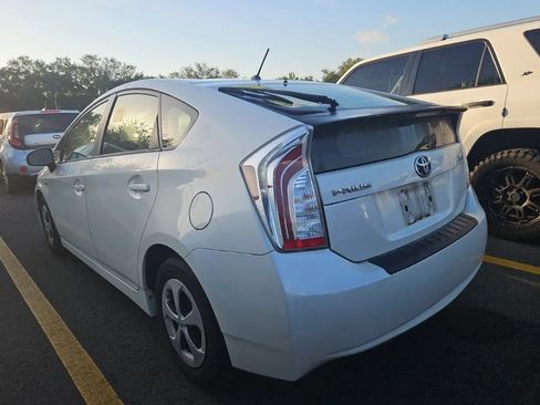 Used 2012 Toyota Prius Two FWD image 3