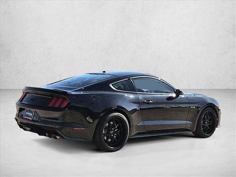Used 2019 Ford Mustang GT Premium w/ Black Accent Package RWD image 5