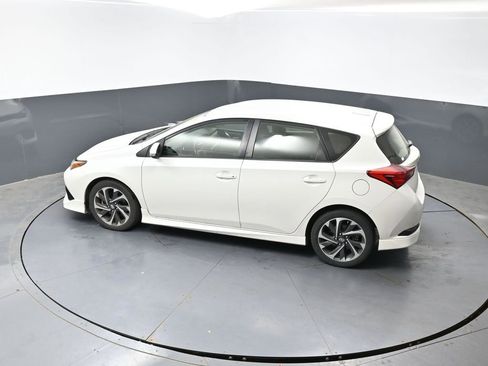 Used 2016 Scion iM FWD image 16