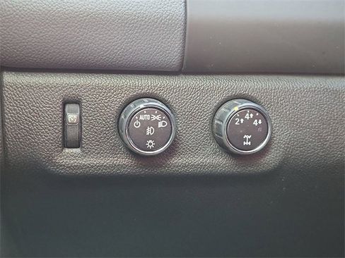 Used 2016 Chevrolet Colorado Z71 image 17