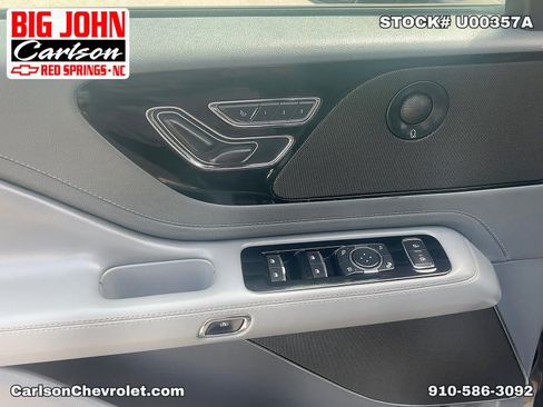 Used 2020 Lincoln Aviator Reserve AWD/4WD image 31