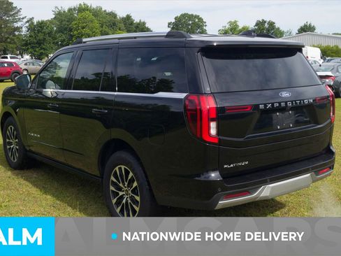 Used 2025 Ford Expedition Platinum AWD/4WD image 5