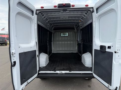 Used 2023 RAM ProMaster 2500 FWD image 17