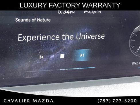 Used 2025 Genesis GV70 2.5T AWD/4WD image 38