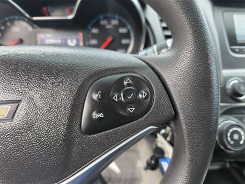 Used 2014 Chevrolet Impala LS w/ LS Convenience Package image 19