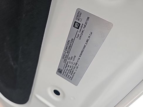 Used 2022 GMC Yukon XL AT4 w/ Technology Package image 13