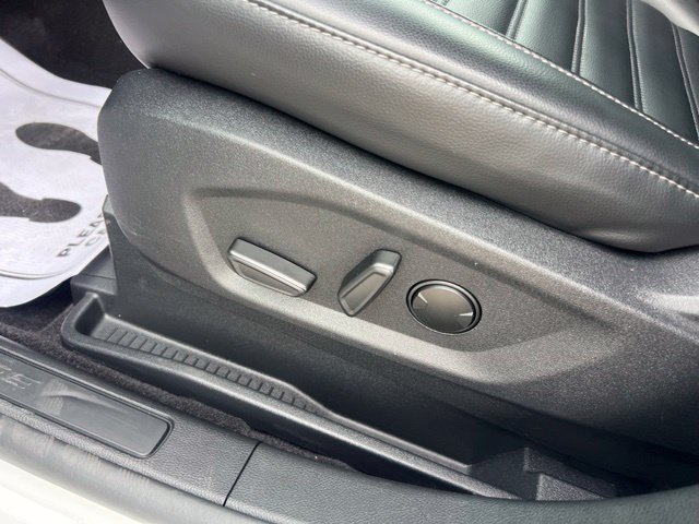 Certified 2024 Ford Edge SEL w/ Convenience Package AWD/4WD image 19
