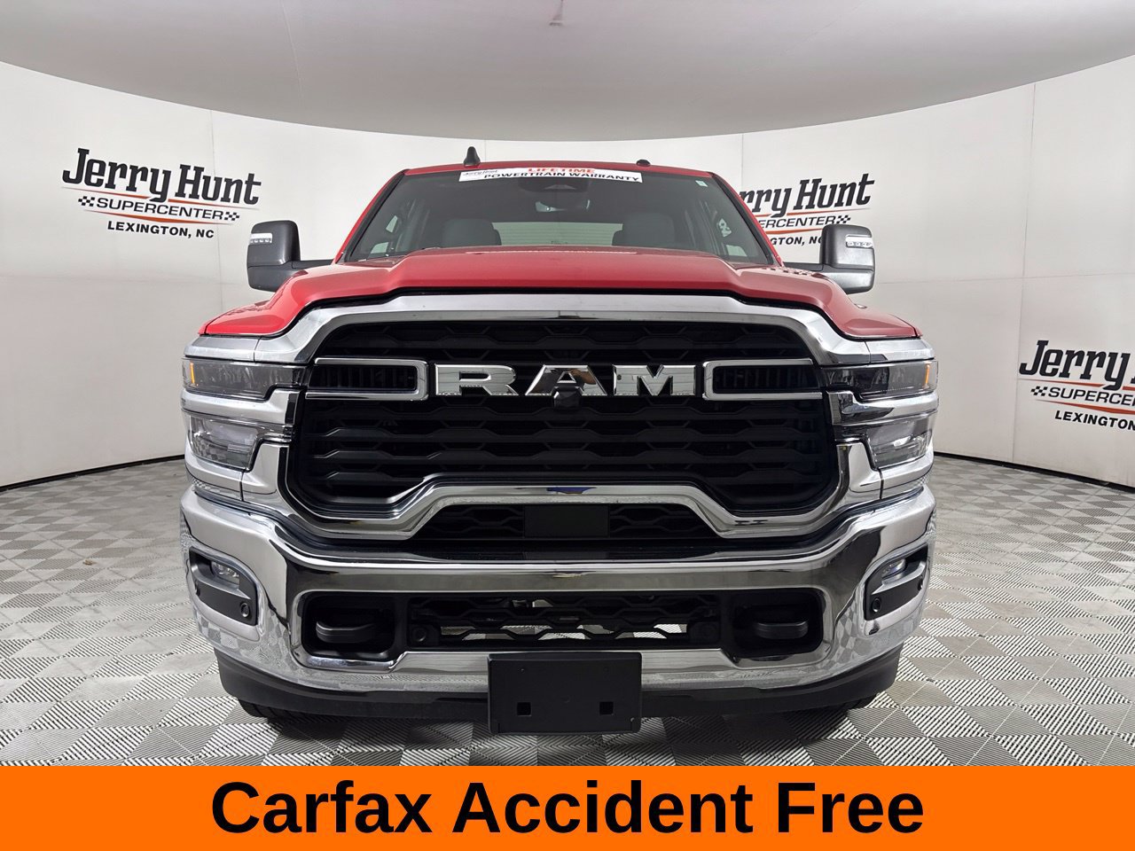 Used 2026 RAM 2500 Big Horn AWD/4WD image 3
