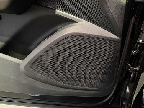 Used 2025 Audi Q5 Premium w/ Convenience Package image 8