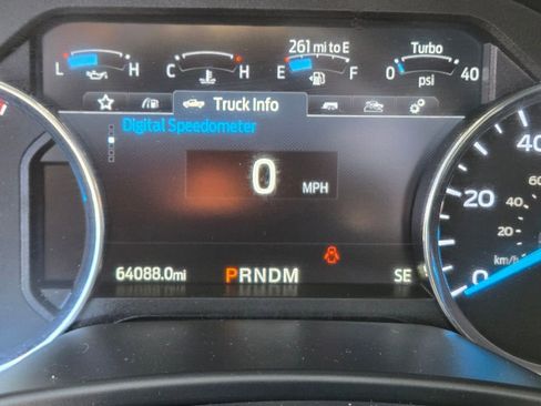 Used 2021 Ford F350 Lariat image 23