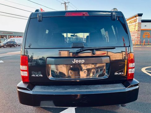 Used 2008 Jeep Liberty Sport w/ Popular Equipment Group image 4