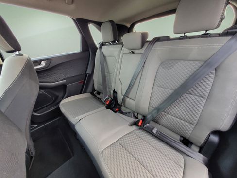 Used 2020 Ford Escape SE image 26