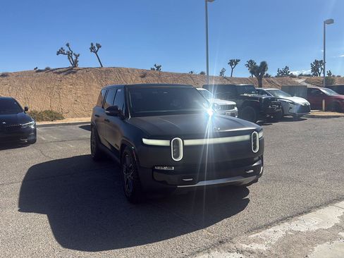Used 2023 Rivian R1S Adventure Quad AWD/4WD image 3