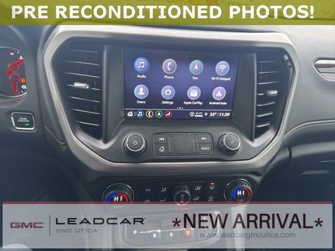 Used 2023 GMC Acadia AT4 w/ Technology Package image 9