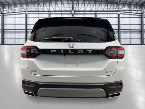 New 2026 Honda Pilot Elite image 4